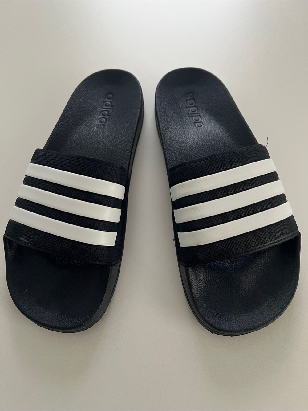 NEW Adidas SLIDE Soccer Shower Sandals Mens 11 Black White Beach Gym